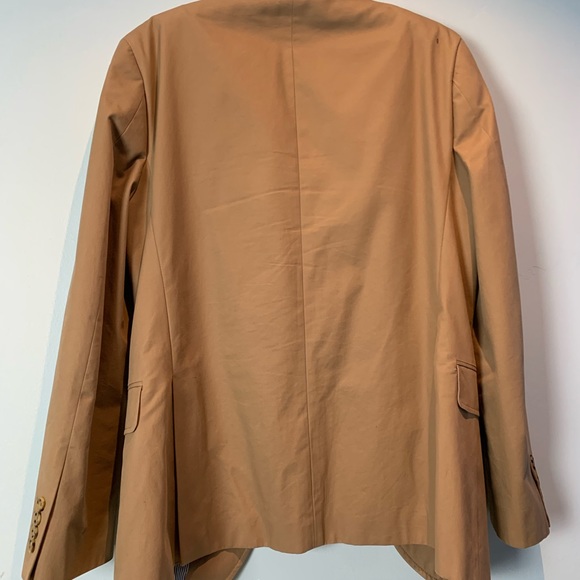 “Timeless Vintage Elegance: Own the Classic Tommy Hilfiger Khaki Jacket! - Picture 2 of 4